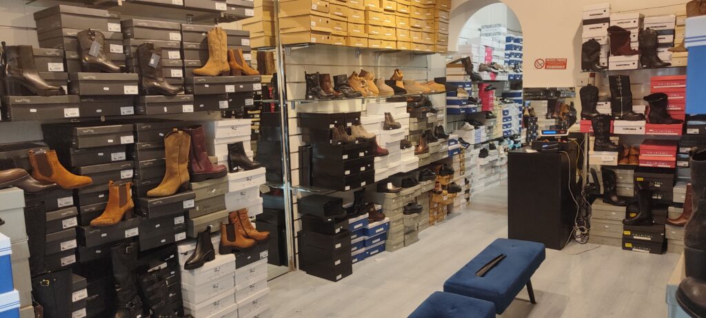 Calzature KAM Corso Mazzini, 201, 63100 Ascoli Piceno, AP